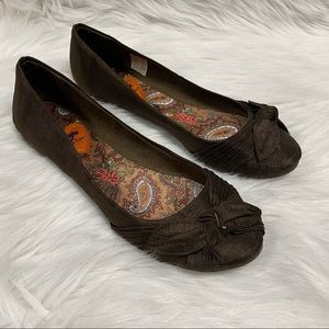 WORN ONCE Rocket Dog Ballet Flats size 8.5 brown